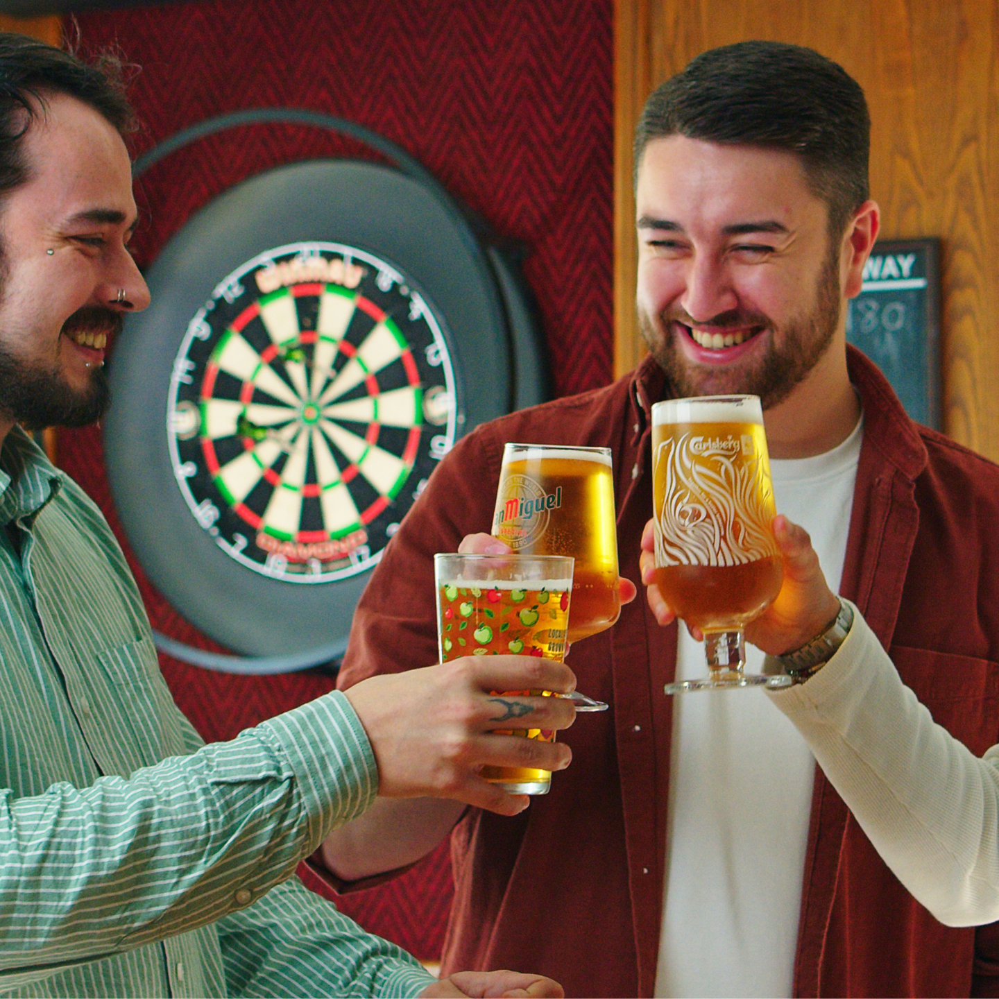 Raise a glass This Father's Day at The Highland Laddie in Hull!